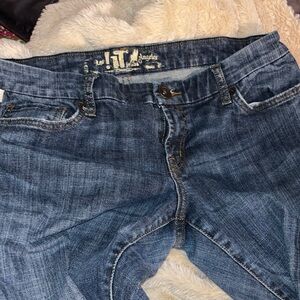 !IT Jeans size 31 - rise 7.5, inseam 31